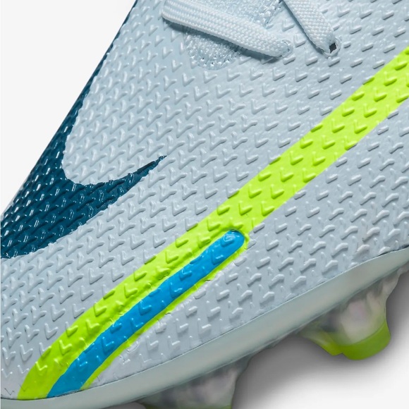 Nike Phantom GT2 Elite FG soccer cleats - Picture 8 of 9
